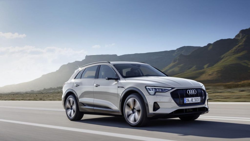 hd-mondial_2018_audi_e_tron_enfin_de_srie_1-1