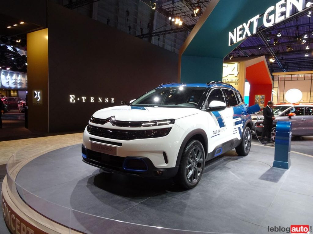 hd-mondial_paris_2018_live_citron_c5_aircross_hybride_1-1