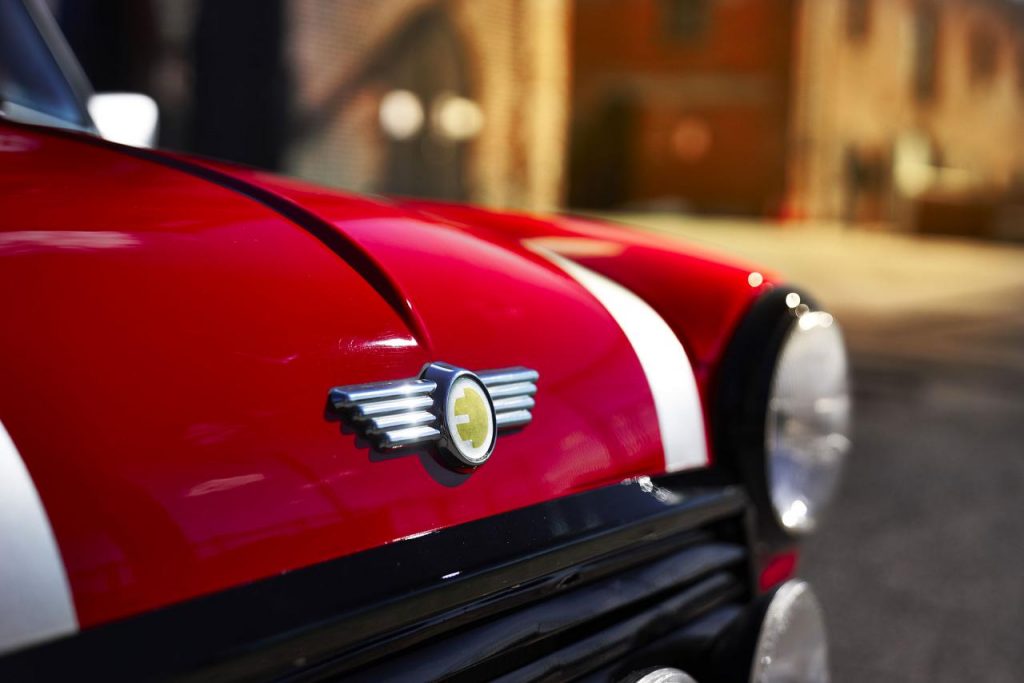 hd-new_york_2018_la_mini_lectrique_version_classique_1-3
