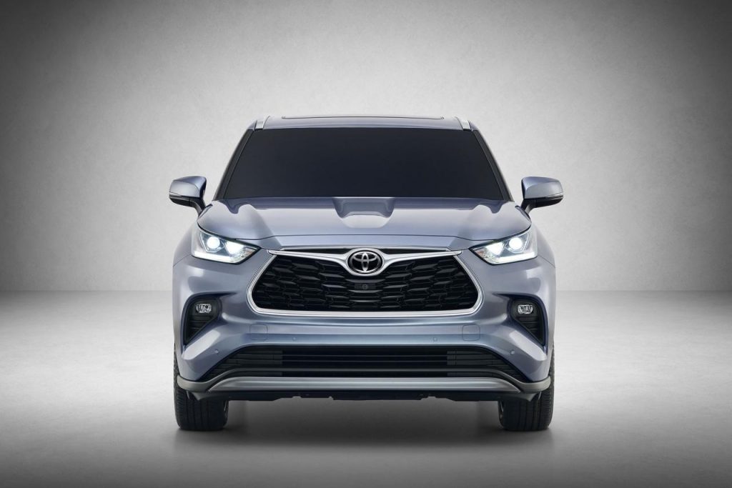 hd-new_york_2019_toyota_highlander_1-6