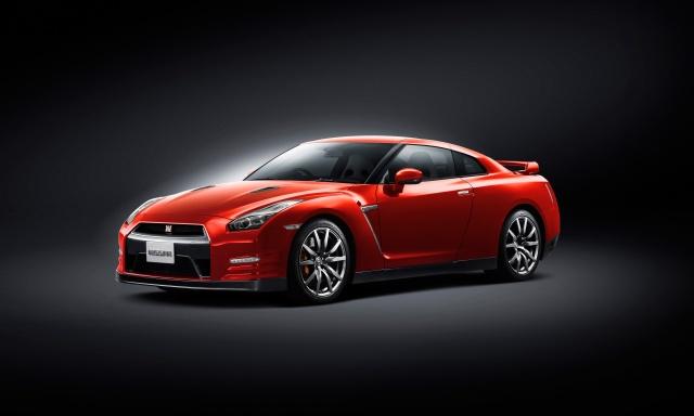hd-nissan_gt_r_my_2015_volution_continue_1-2