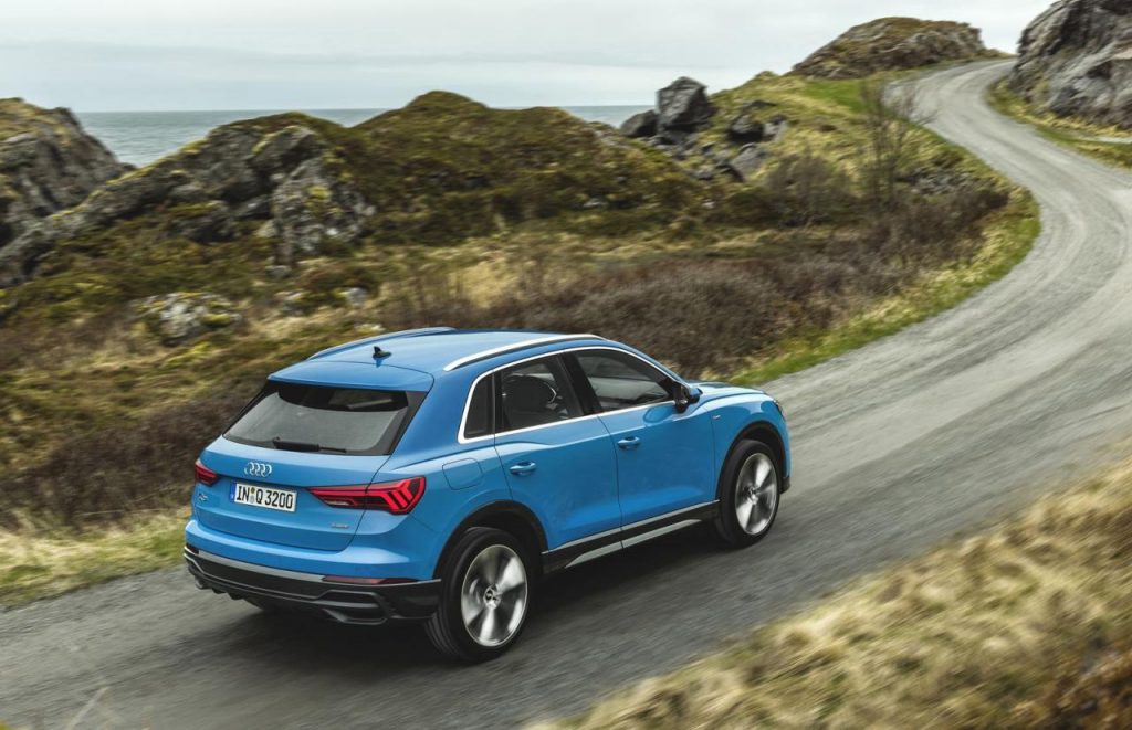 hd-nouvel_audi_q3_face_agressive_1-10