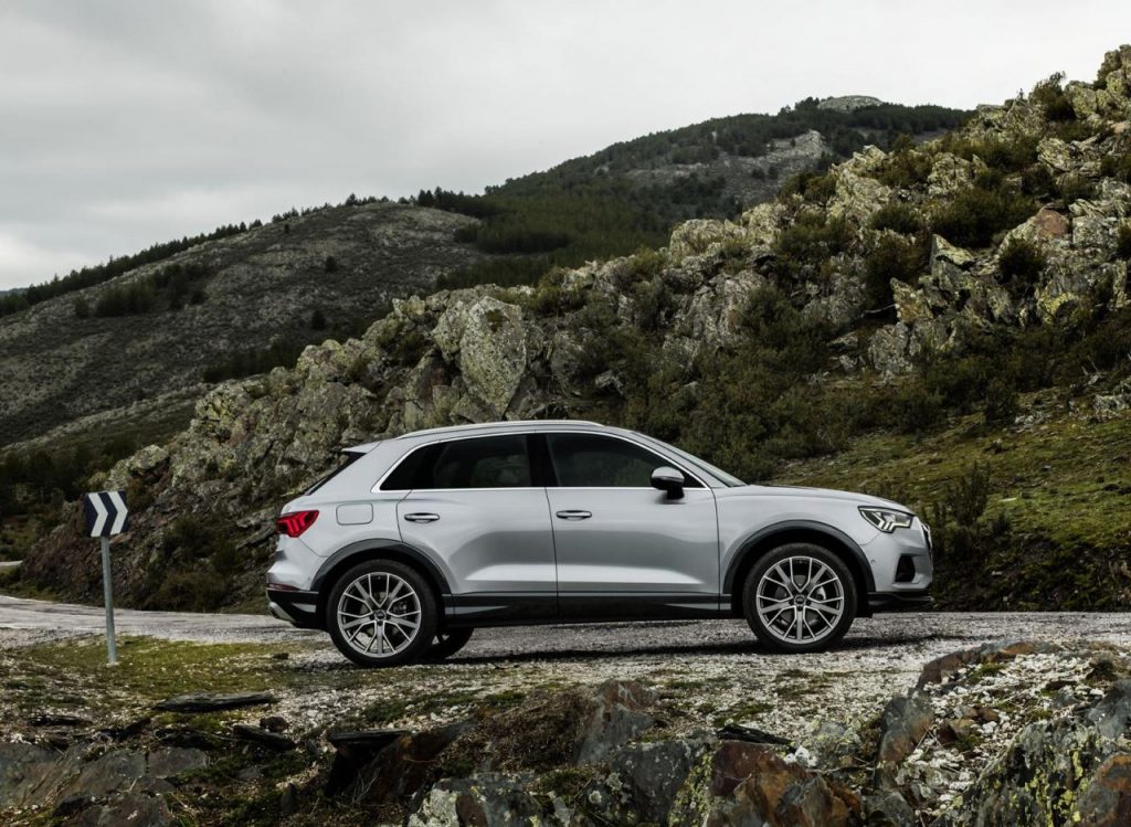 hd-nouvel_audi_q3_face_agressive_2-3