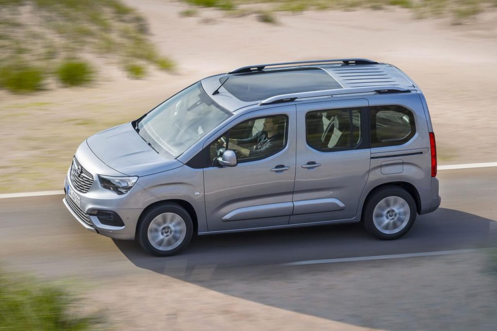 hd-opel_combo_life_1-11