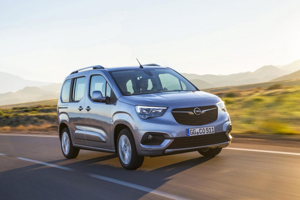 hd-opel_combo_life_1-13