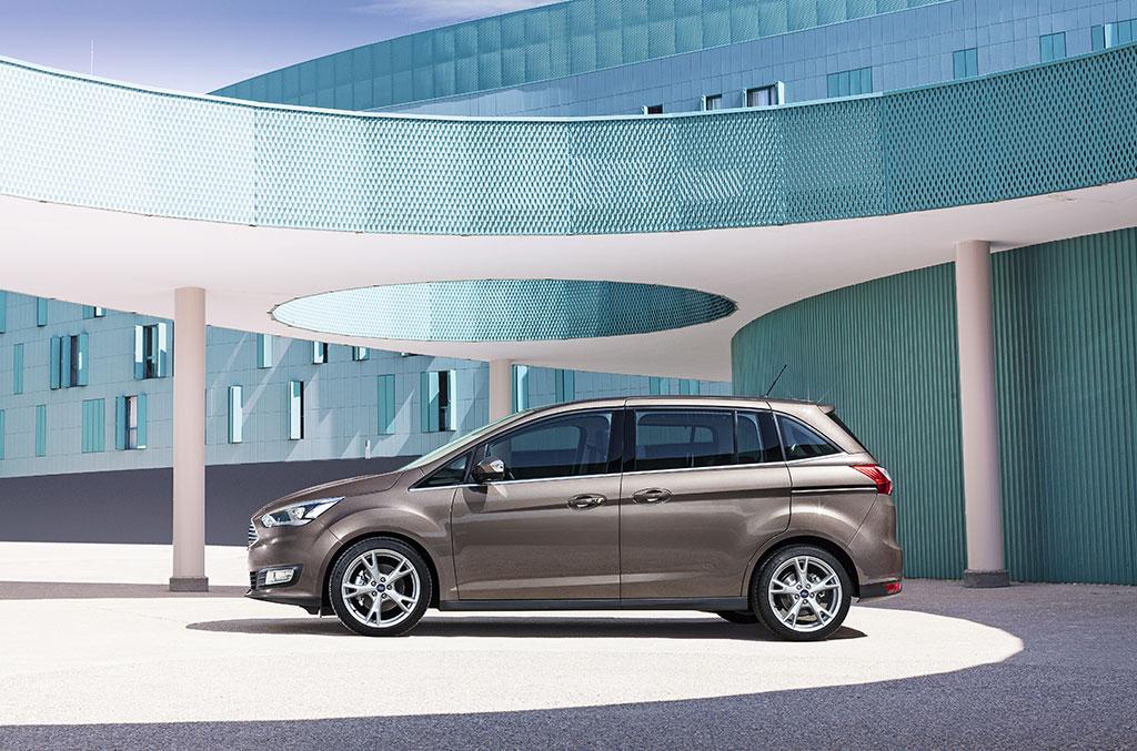 hd-paris_2014_ford_c_max_1-4