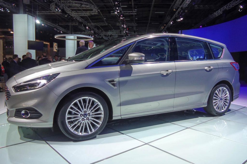 hd-paris_2014_live_ford_s_max_1