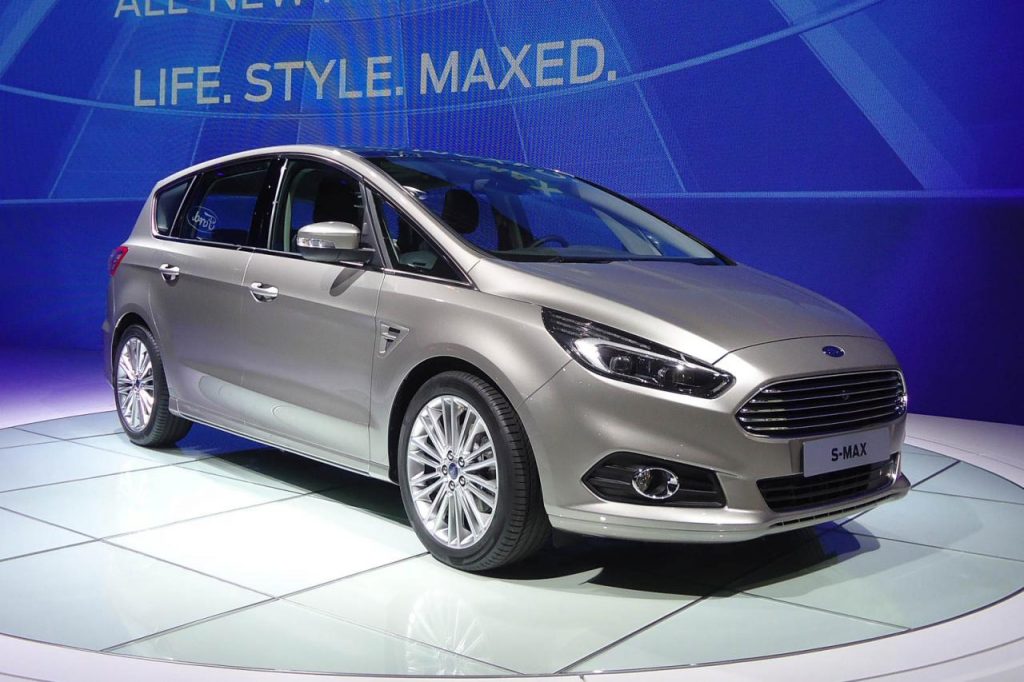 hd-paris_2014_live_ford_s_max_1-3