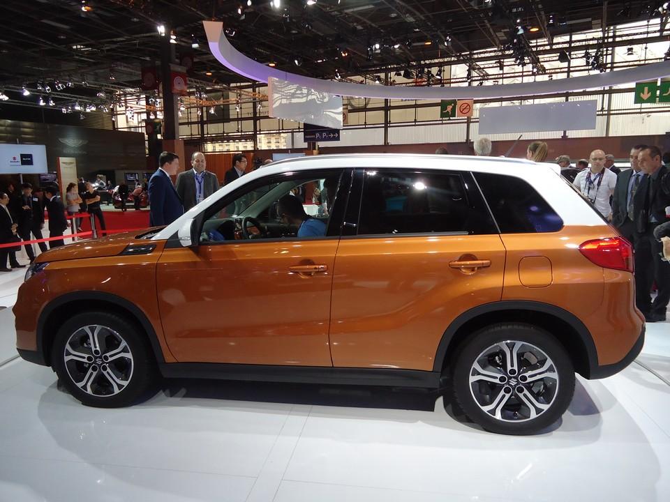 hd-paris_2014_live_suzuki_vitara_1-4