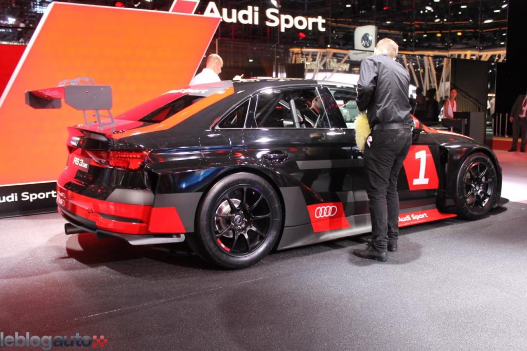 hd-paris_2016_live_audi_rs3_lms_1-1