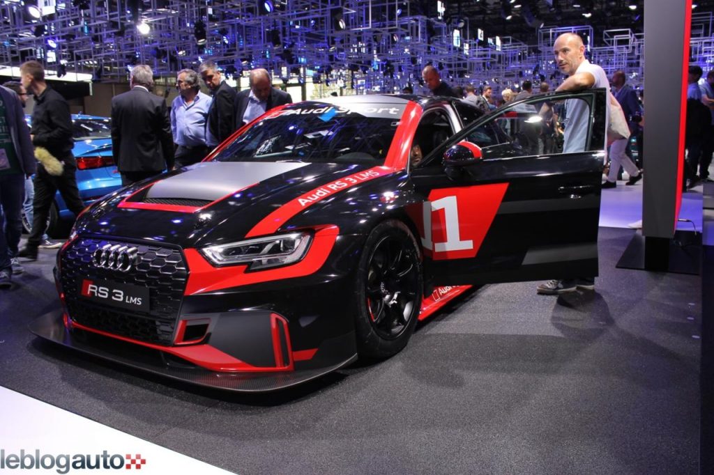 hd-paris_2016_live_audi_rs3_lms_1-2