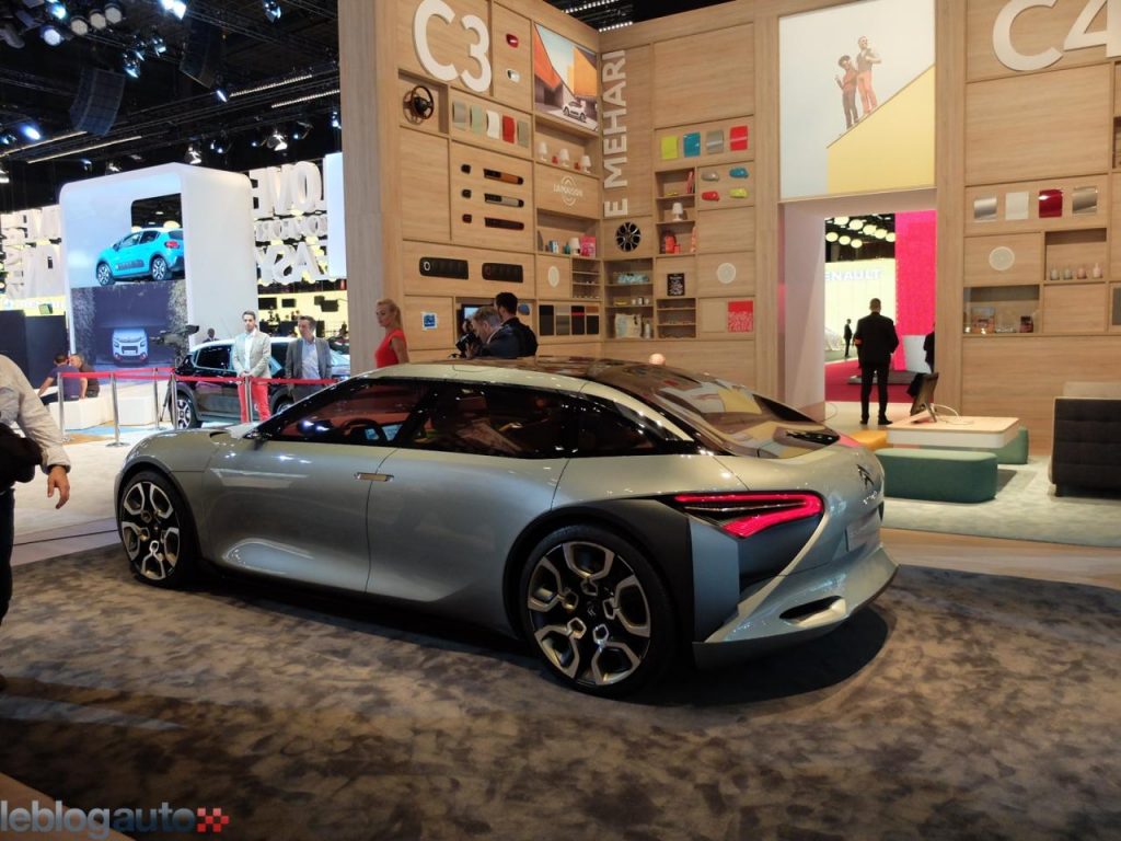hd-paris_2016_live_citron_cxperience_concept_1-4