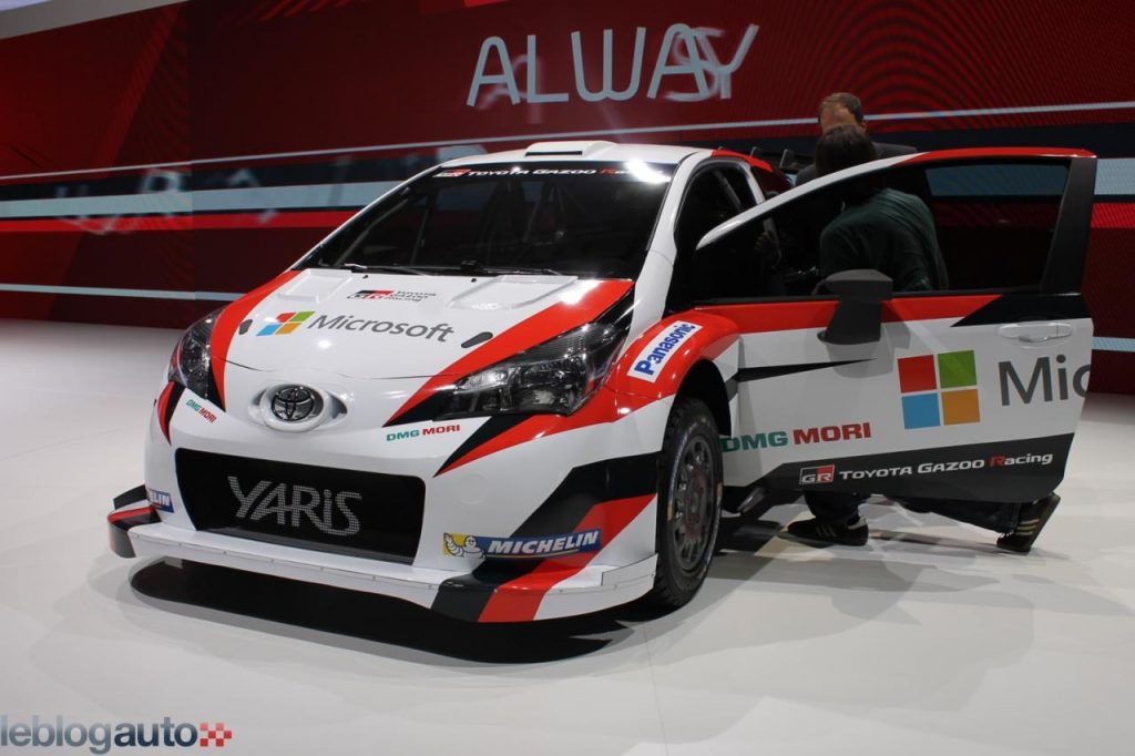 hd-paris_2016_live_toyota_yaris_wrc_1-4