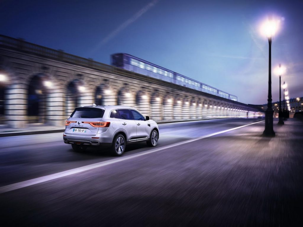 hd-paris_2016_renault_koleos_initiale_paris_1-4