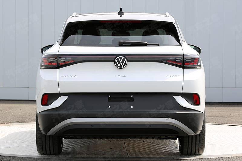 hd-pas_une_mais_deux_volkswagen_id4_en_chine_2