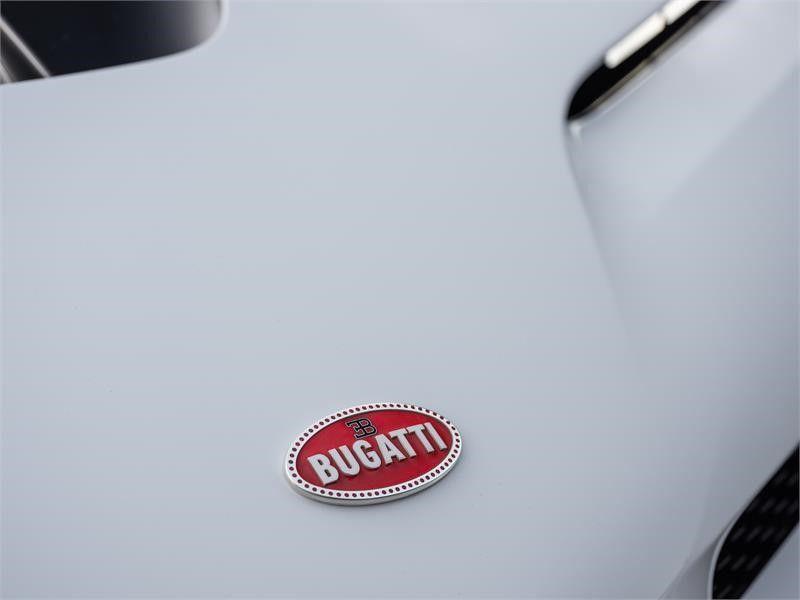 hd-pebble_beach_2019_bugatti_centodieci_1-6