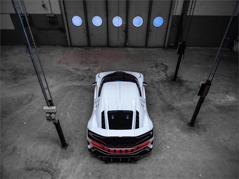 hd-pebble_beach_2019_bugatti_centodieci_1-8