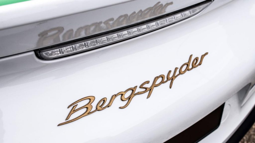 hd-porsche_dvoile_un_projet_bergspyder_mort_n_1-9
