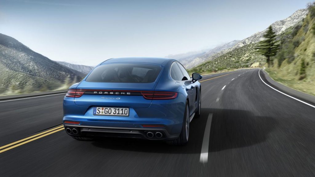 hd-porsche_panamera_berline_de_sport_1-8