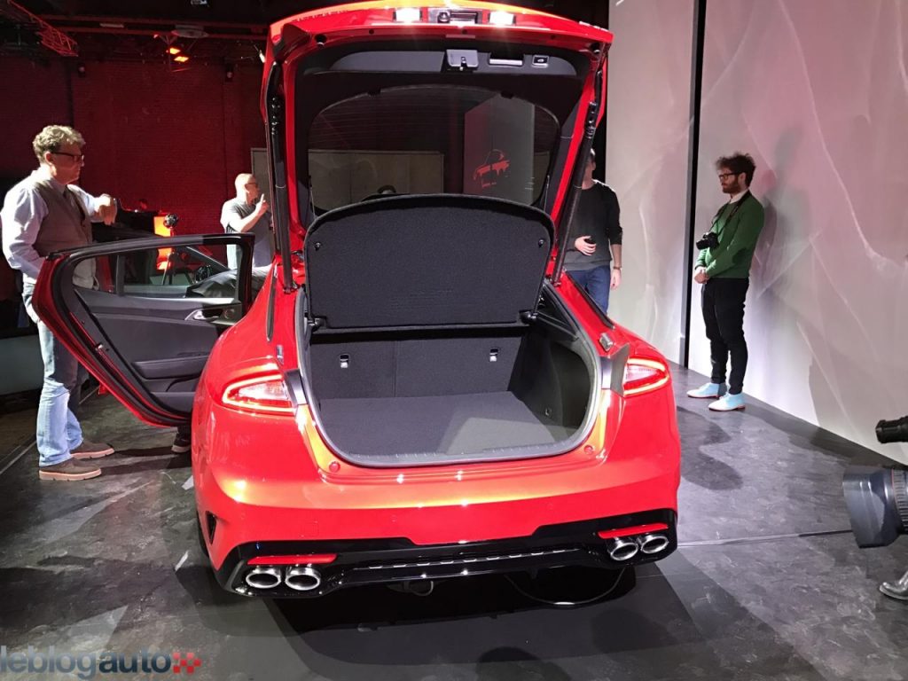 hd-prsentation_live_de_la_kia_stinger_1-3