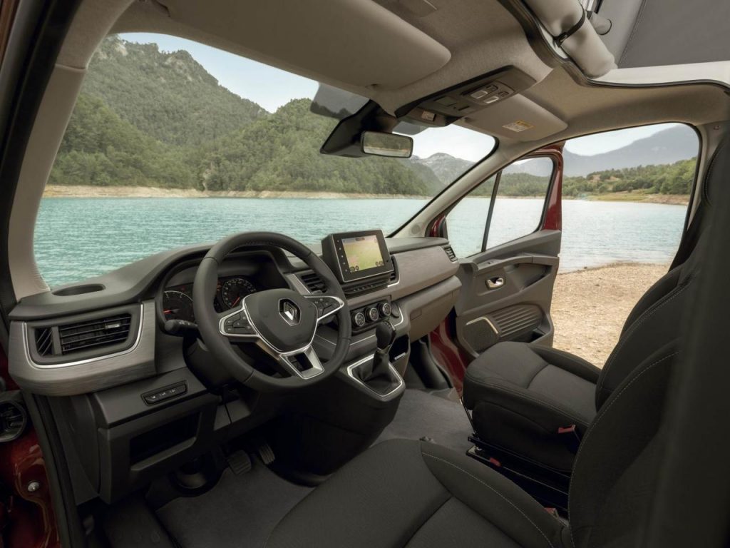 hd-renault_trafic_spacenomad_recel_de_congs_1-5