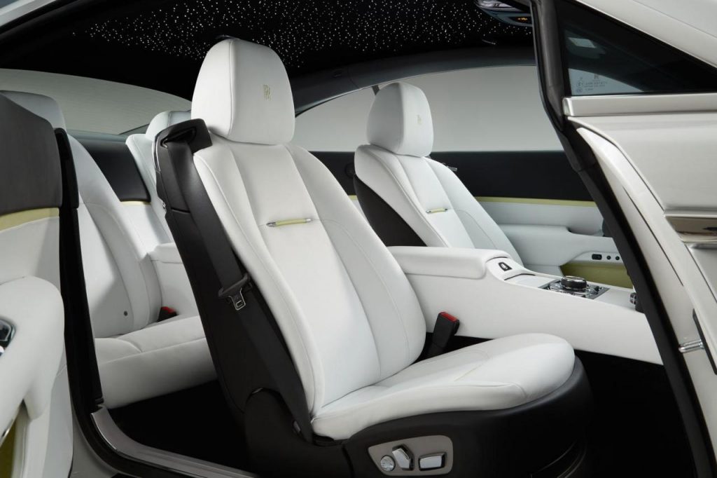 hd-rolls_royce_dvoile_la_wraith_inspired_by_fashion_1-2