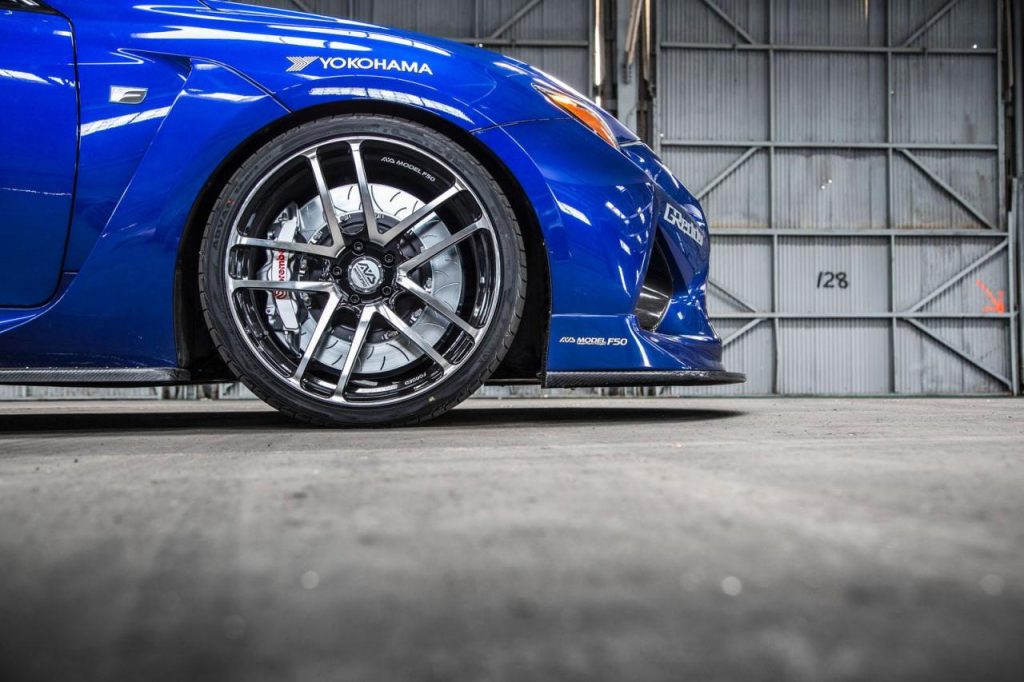 hd-sema_2014_double_ration_de_lexus_rc_f_1