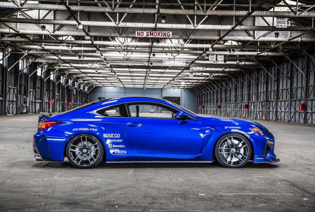 hd-sema_2014_double_ration_de_lexus_rc_f_1-2