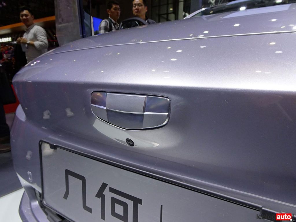 hd-shanghai_2019_geely_geometry_a_preface_et_binyue_phev_1-18