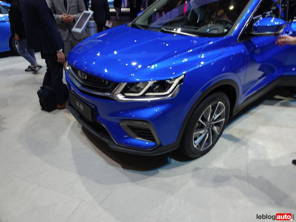 hd-shanghai_2019_geely_geometry_a_preface_et_binyue_phev_3-11