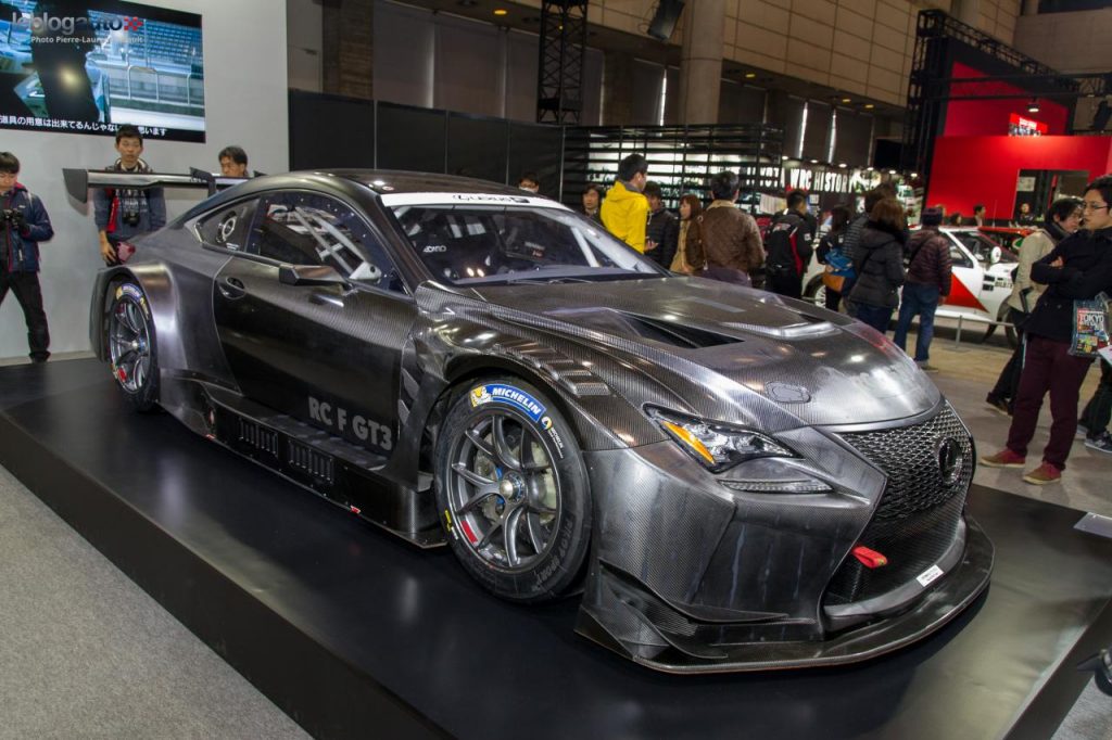 hd-tokyo_auto_salon_2017_live_lexus_rc_f_gt3_1-4