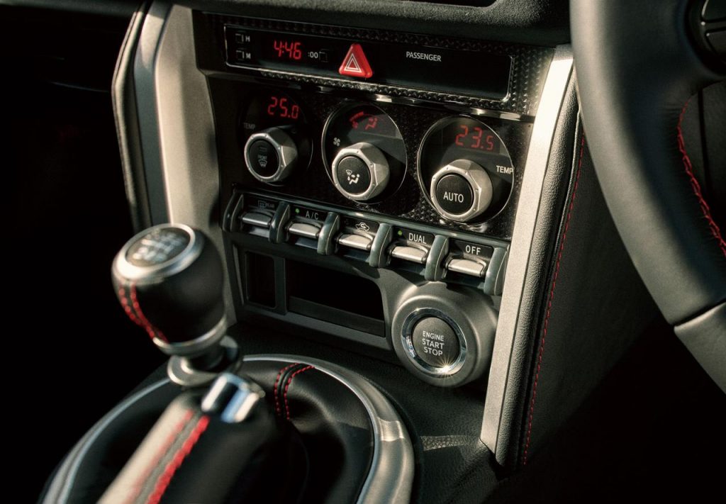 hd-toyota_86_restyle_nouvelles_images_et_informations_1-16