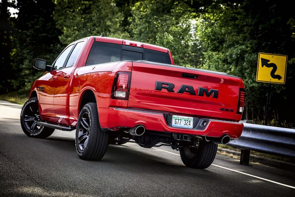hd-un_night_package_pour_le_ram_1500_1-10