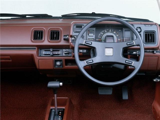 hd-un_t_au_japon_honda_prelude_i_1978_1982_1-3