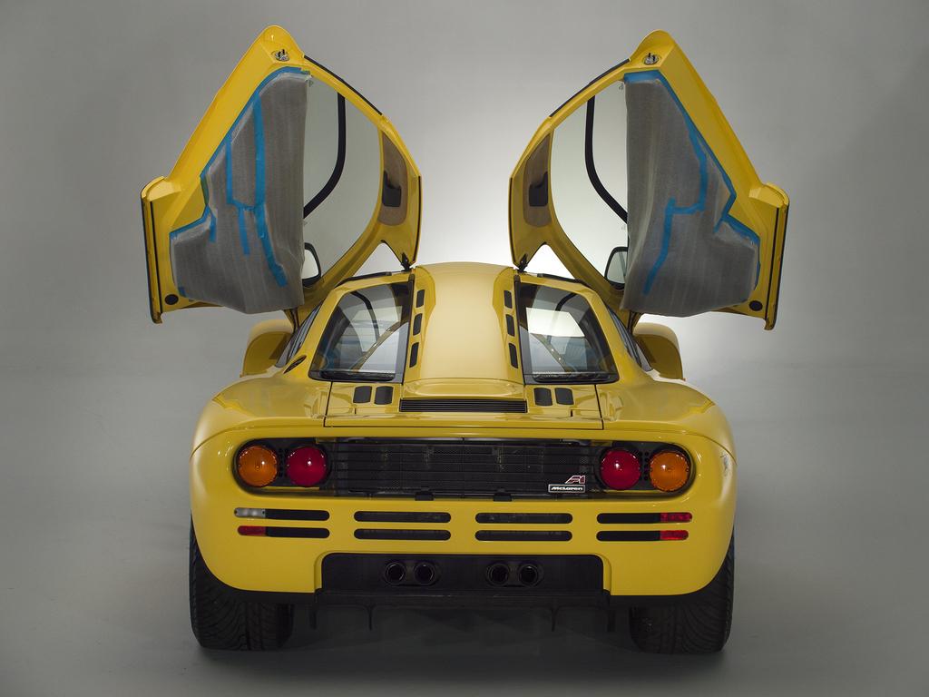 hd-une_mclaren_f1_vraiment_comme_neuve_en_vente_1-10