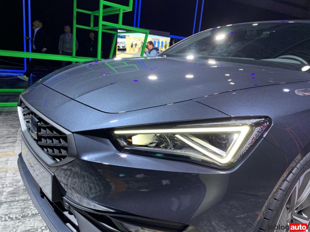 hd-voici_la_nouvelle_seat_leon_en_live_1-4