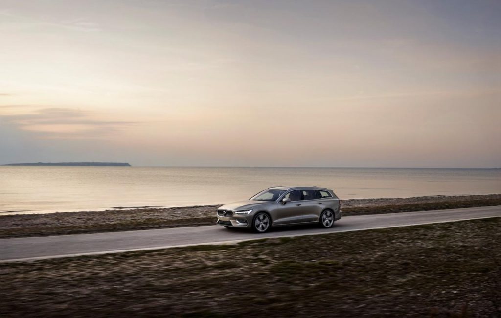 hd-volvo_v60_nouvelle_rfrence_2-18