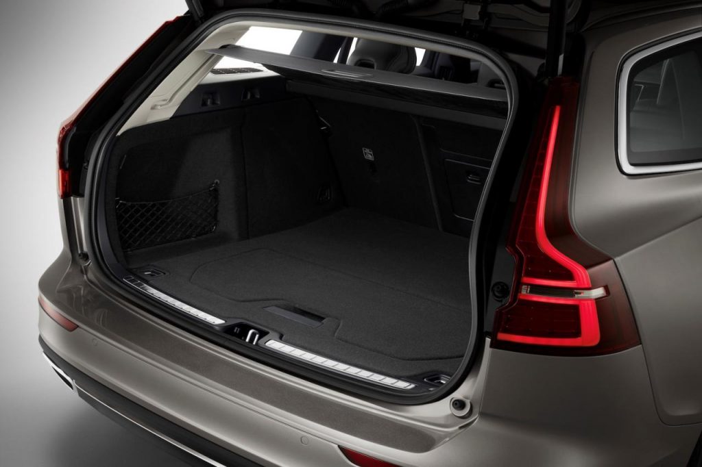 hd-volvo_v60_nouvelle_rfrence_2-34