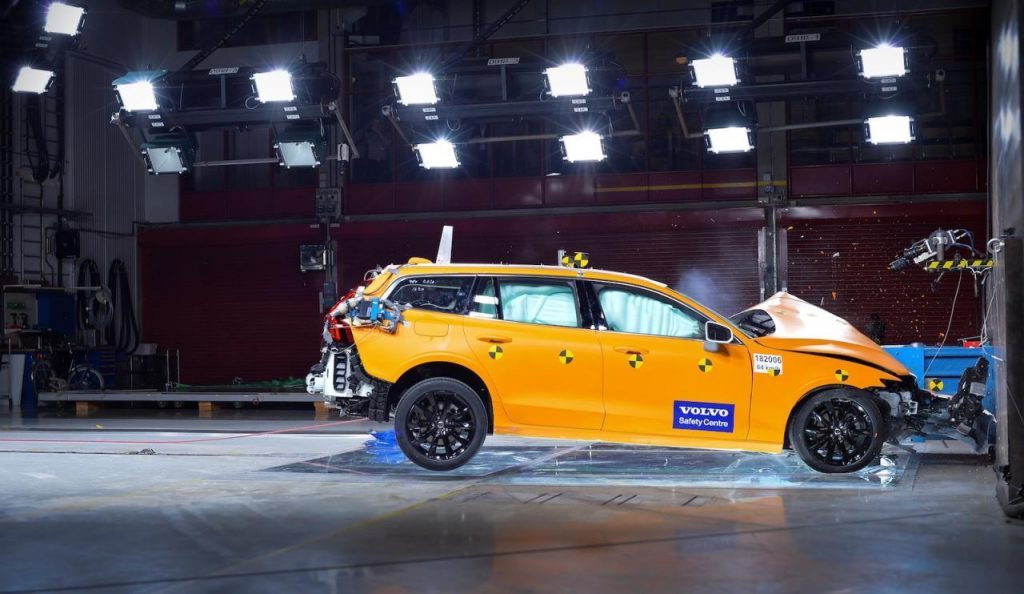 hd-volvo_v60_nouvelle_rfrence_2-52
