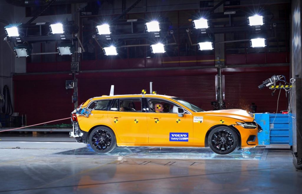 hd-volvo_v60_nouvelle_rfrence_2-54