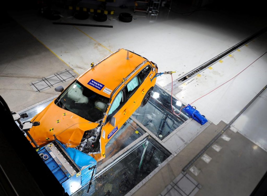 hd-volvo_v60_nouvelle_rfrence_2-62