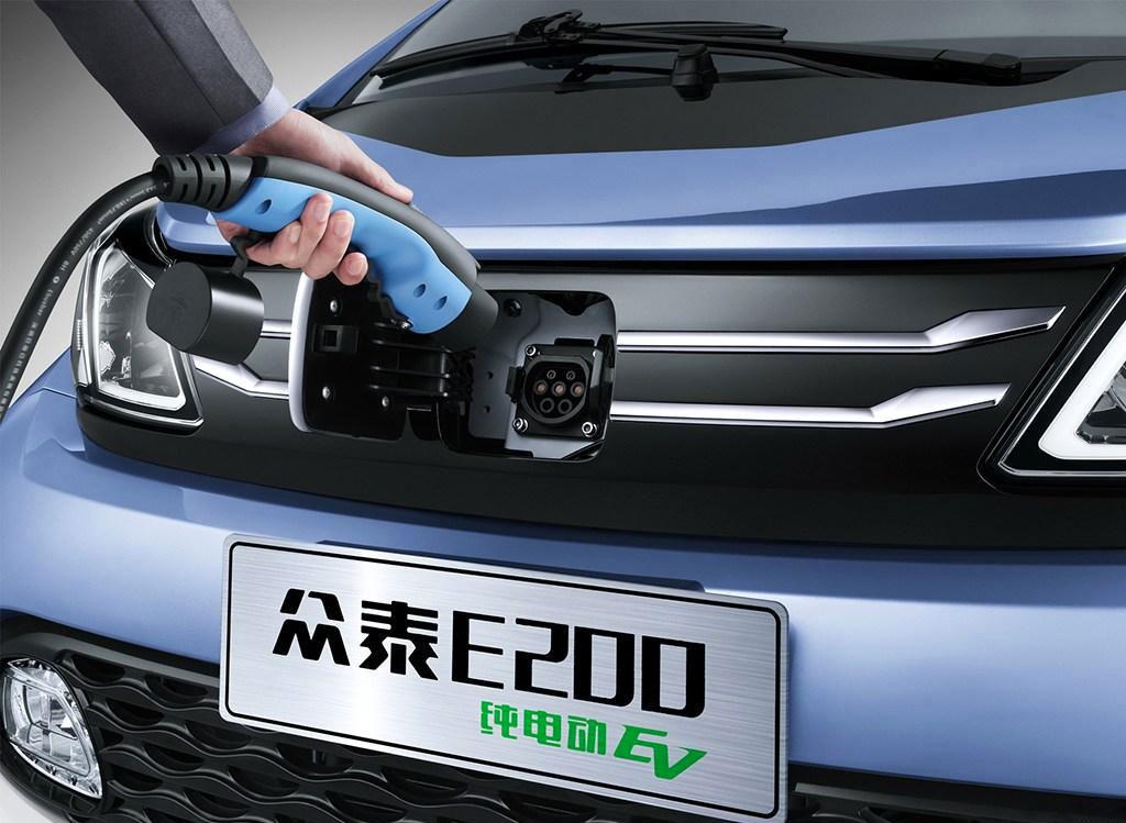 hd-zotye_e200_1-19