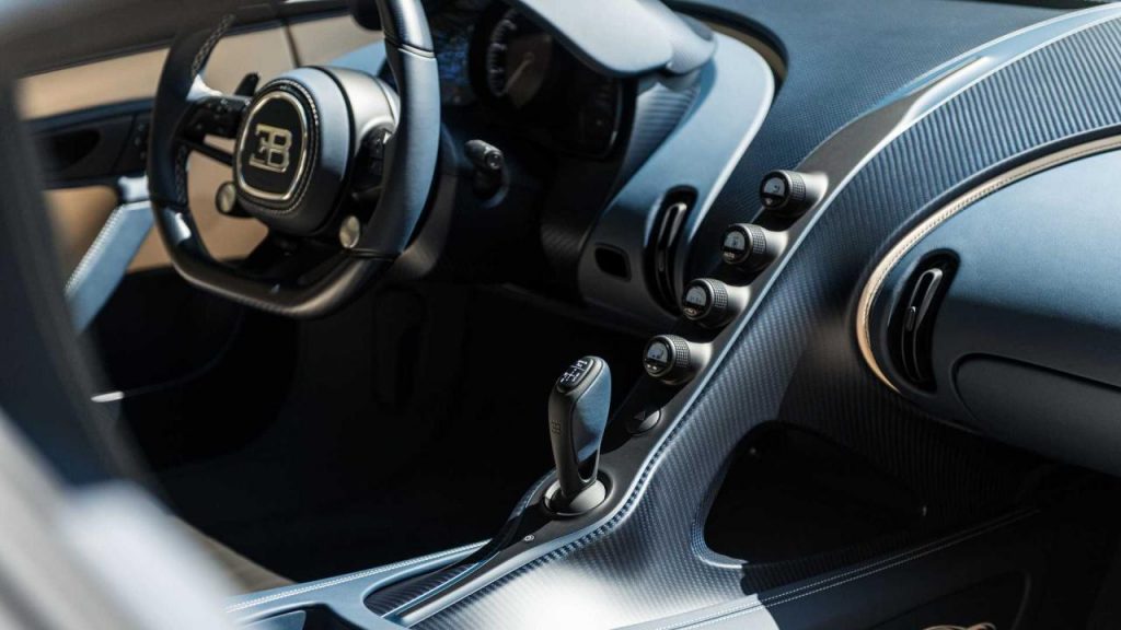 hd-bugatti-chiron-l-ebe-9