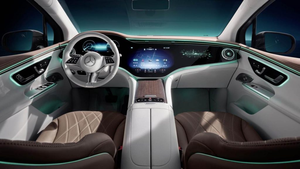 hd-mercedes-eqe-suv-3