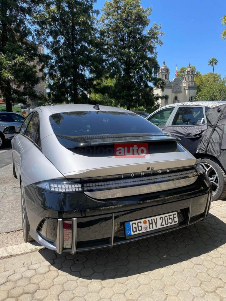 hd-spyshots-hyundai-santa-fe-kona-1