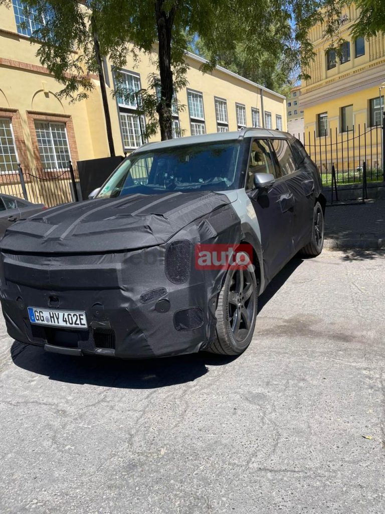 hd-spyshots-hyundai-santa-fe-kona-4