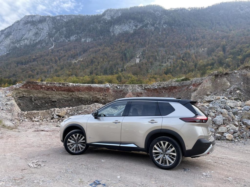 hd-nissan-x-trail-13