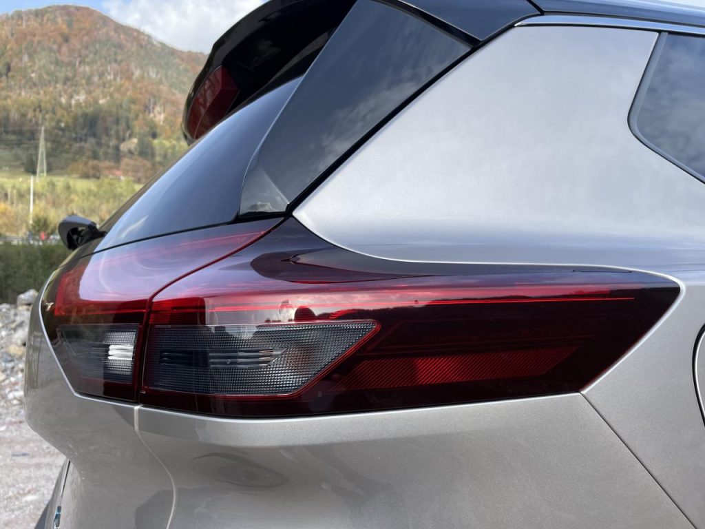 hd-nissan-x-trail-9