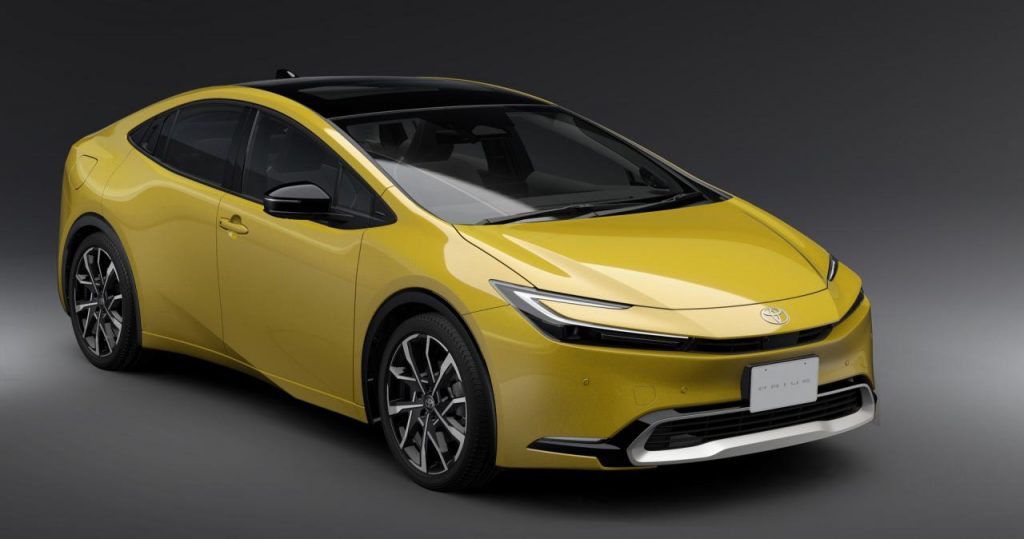hd-toyota-prius-2023-13