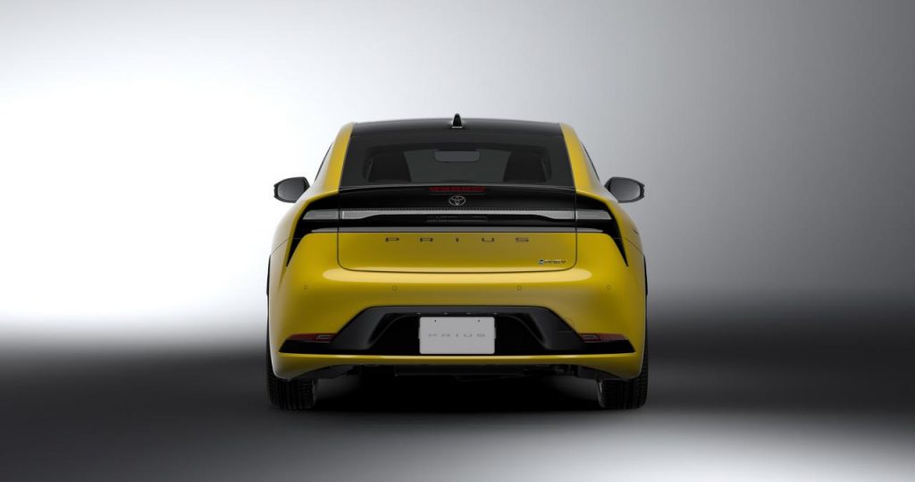 hd-toyota-prius-2023-17